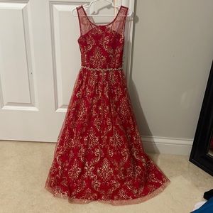 Toddler’s Red & Gold tulle and glitter party dress -  size 7 NEW